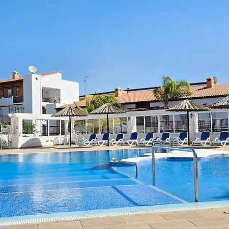 New Stunning Golf View & Pool , South Tenerife